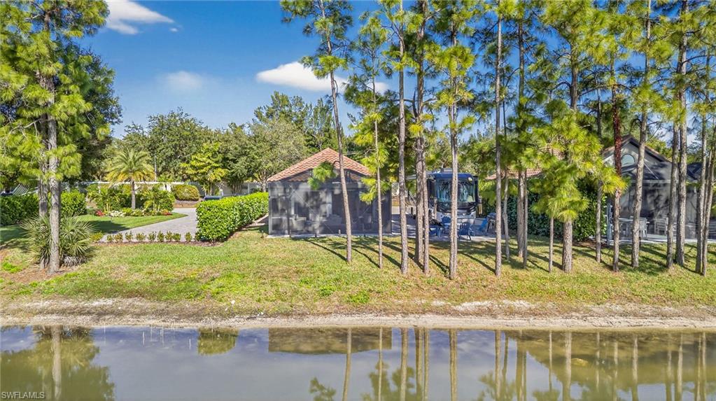 GOLDEN PALMS LUXURY MOTORCOACH RESORT - Land