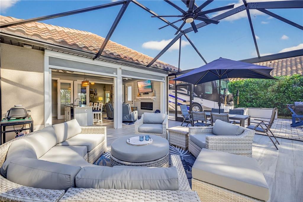 GOLDEN PALMS LUXURY MOTORCOACH RESORT - Land