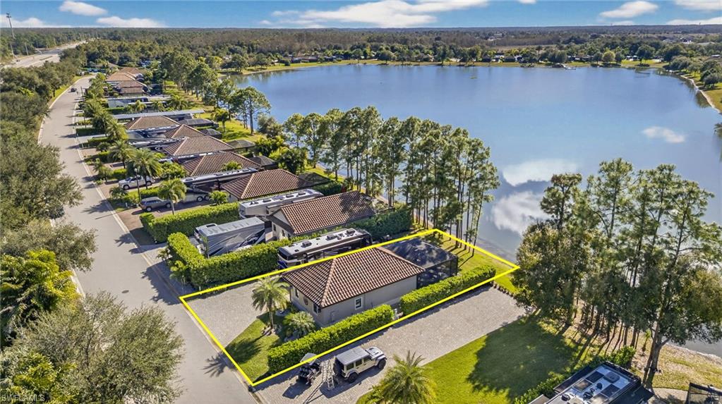 GOLDEN PALMS LUXURY MOTORCOACH RESORT - Land