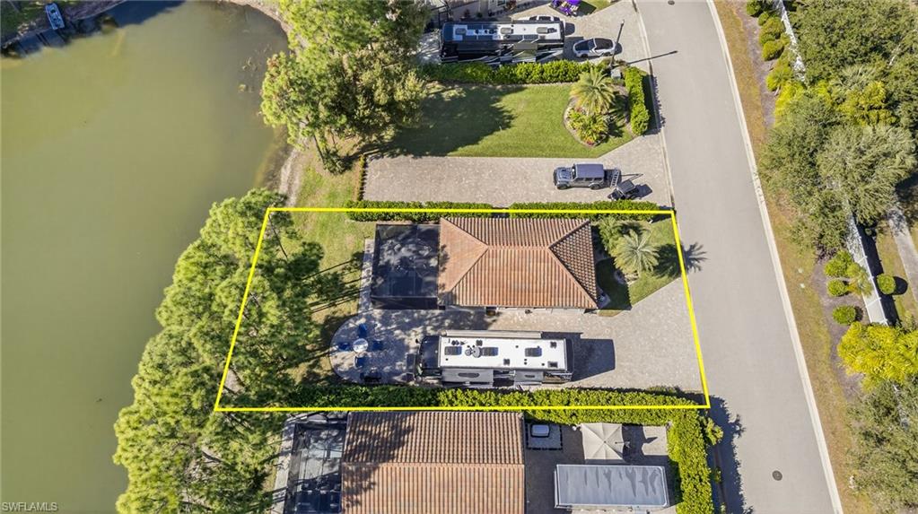 GOLDEN PALMS LUXURY MOTORCOACH RESORT - Land