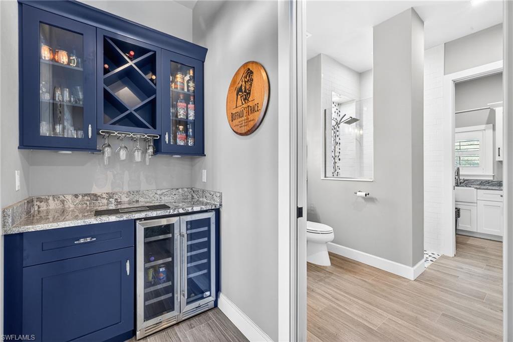 GOLDEN PALMS LUXURY MOTORCOACH RESORT - Land