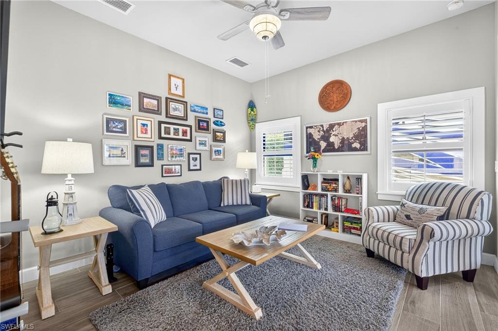 GOLDEN PALMS LUXURY MOTORCOACH RESORT - Land