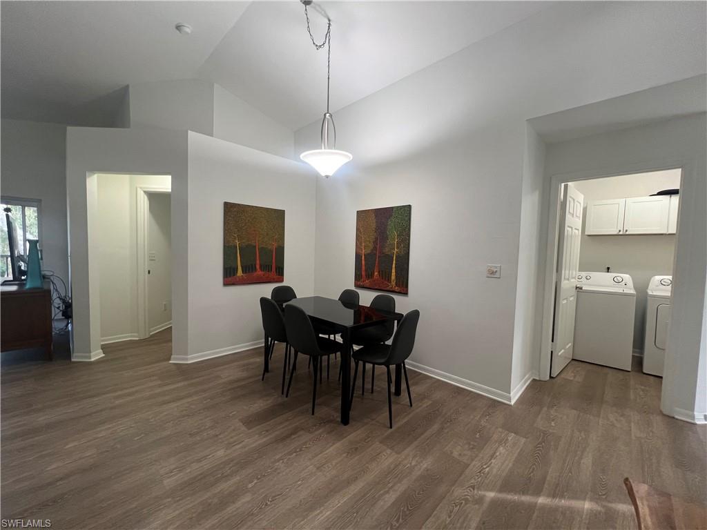 WILSHIRE LAKES - Residential Lease