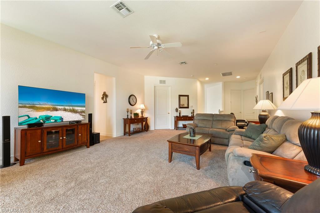 JONATHANS BAY - Residential