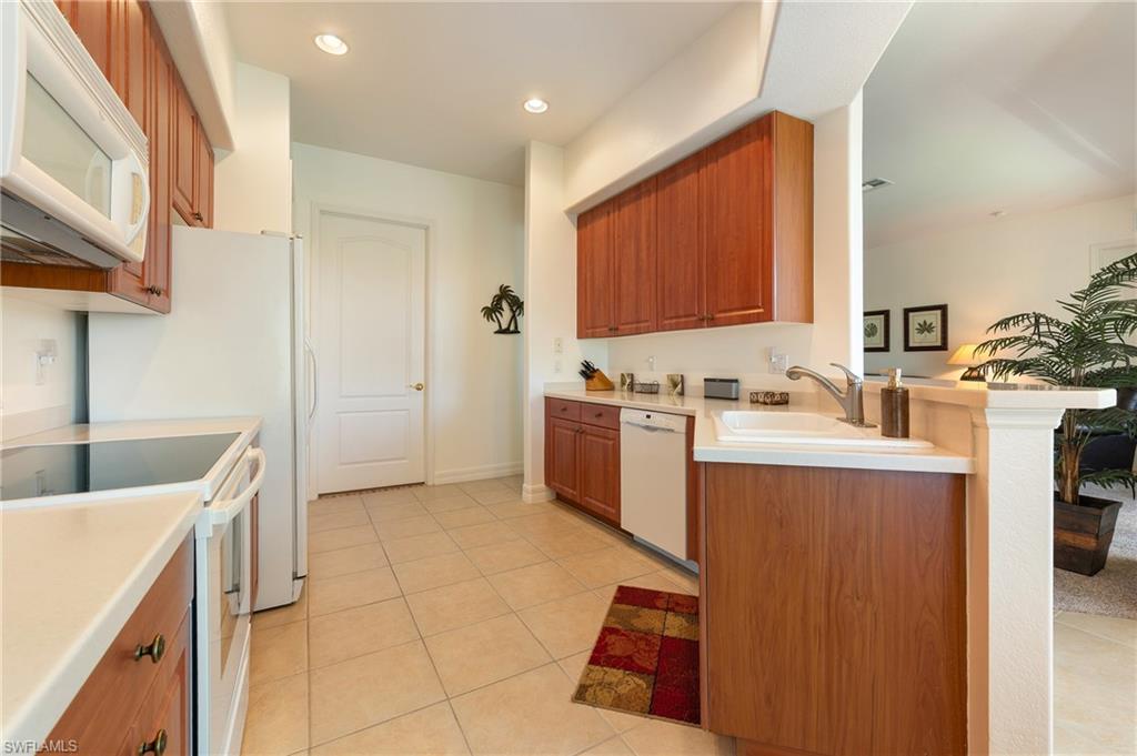 JONATHANS BAY - Residential