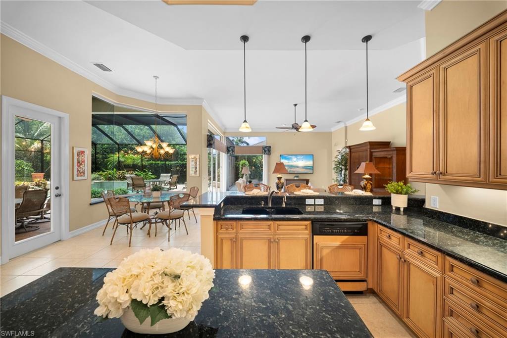 EDGEWATER - Residential