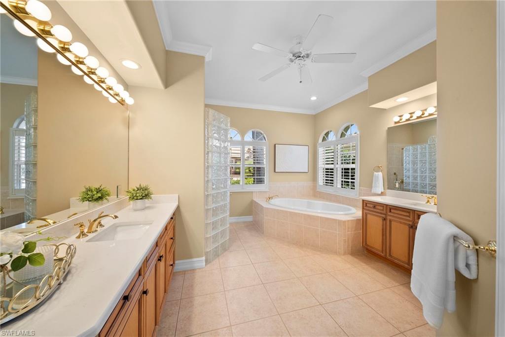 EDGEWATER - Residential