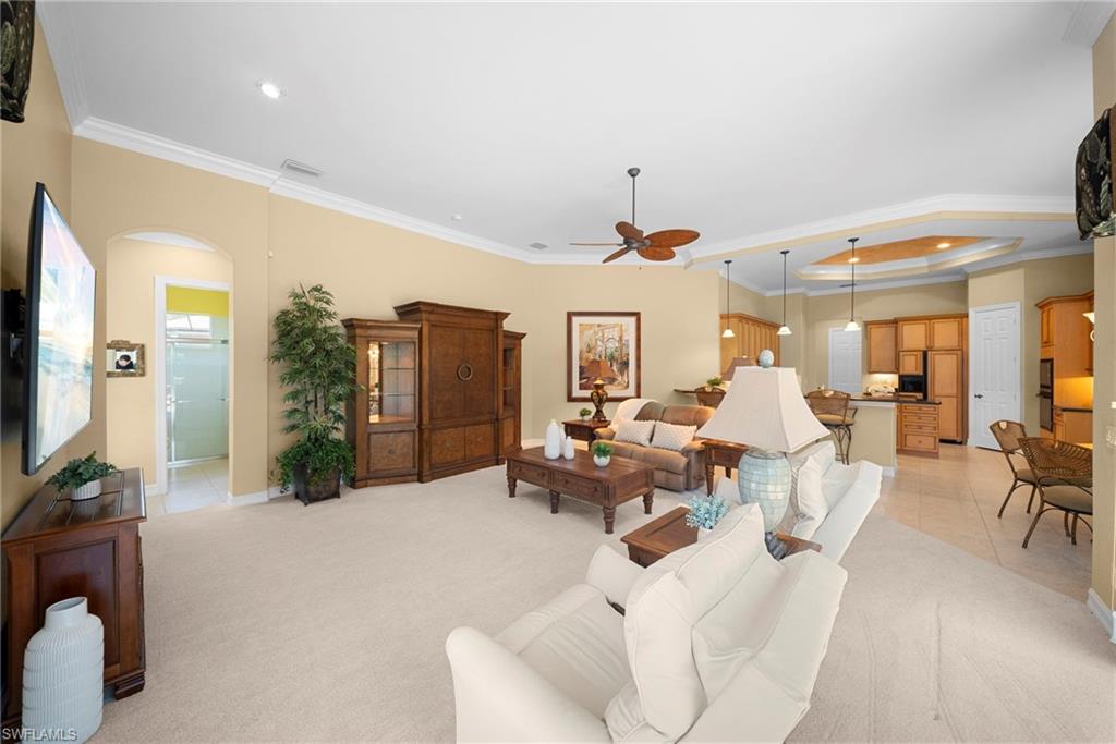 EDGEWATER - Residential