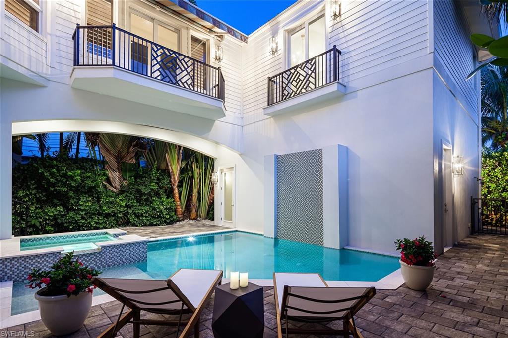 OLDE NAPLES - Residential