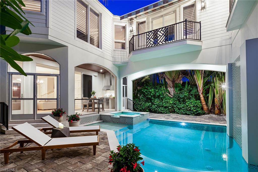 OLDE NAPLES - Residential