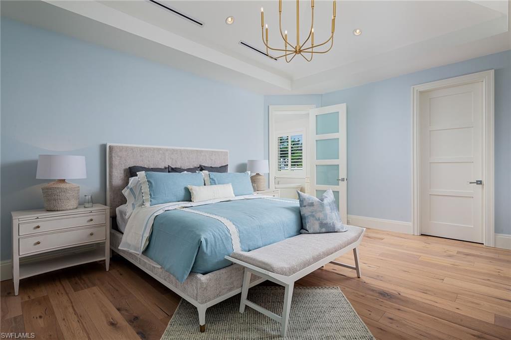 OLDE NAPLES - Residential