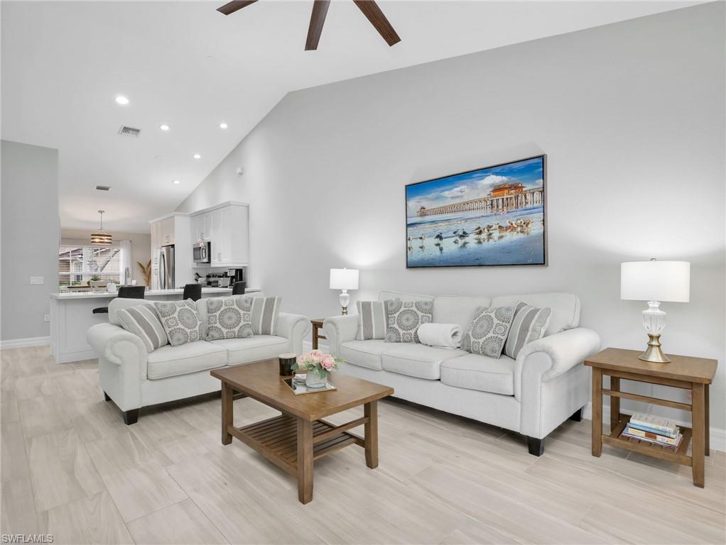 AVION WOODS - Residential