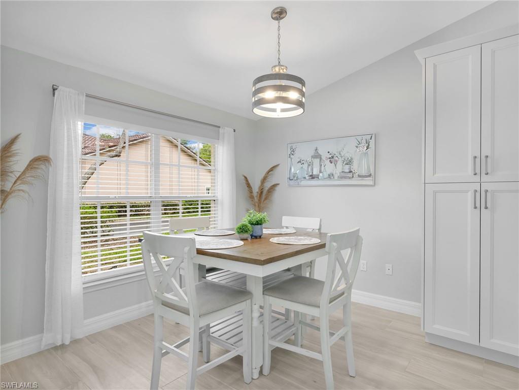 AVION WOODS - Residential