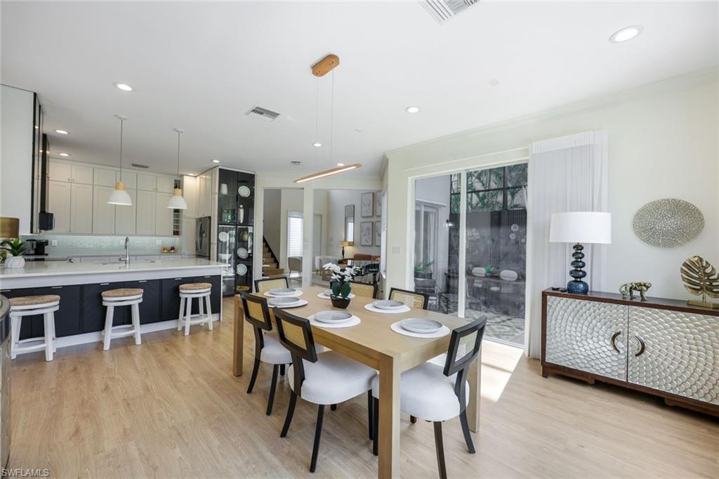 BOTANICA LAKES - Residential