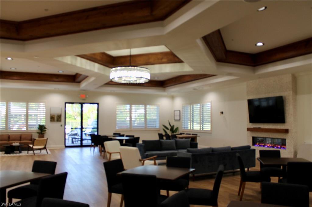 BOTANICA LAKES - Residential