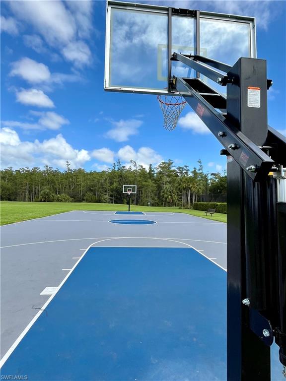 BOTANICA LAKES - Residential