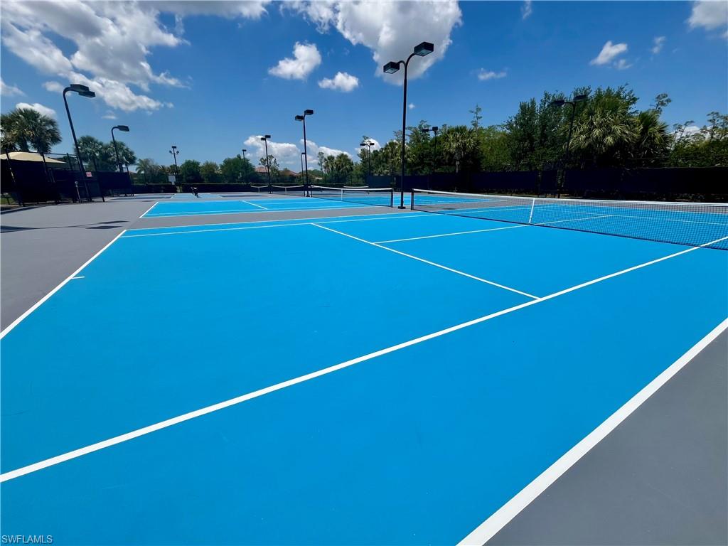 BOTANICA LAKES - Residential