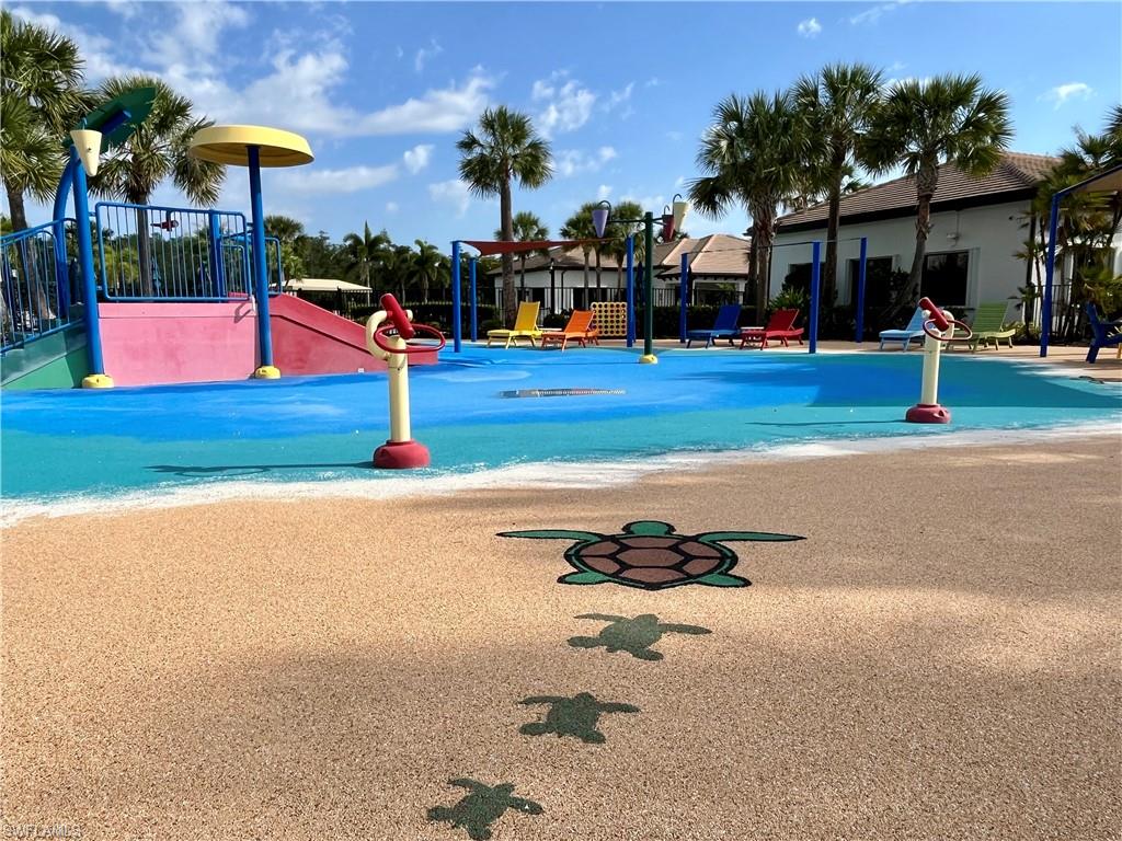 BOTANICA LAKES - Residential