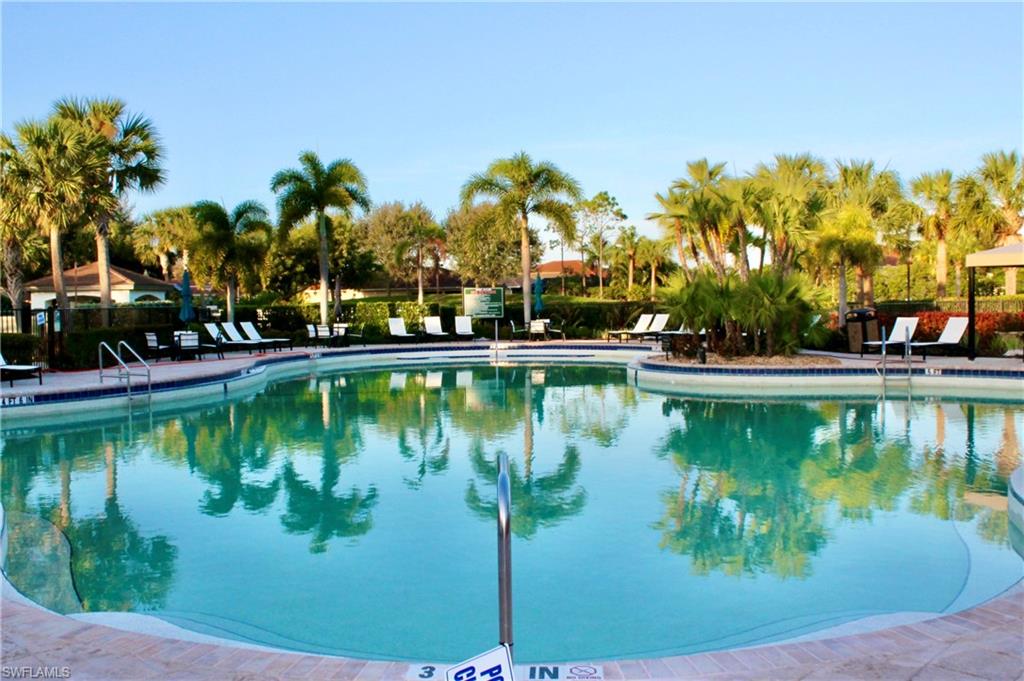 BOTANICA LAKES - Residential