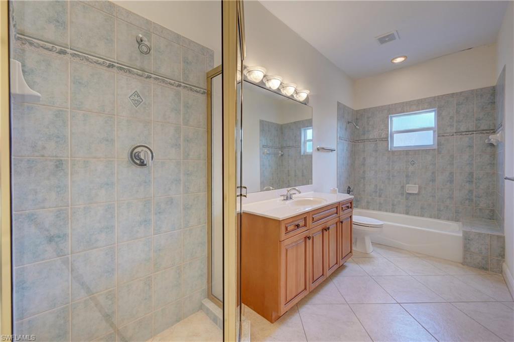 DOLPHIN COVE - Residential