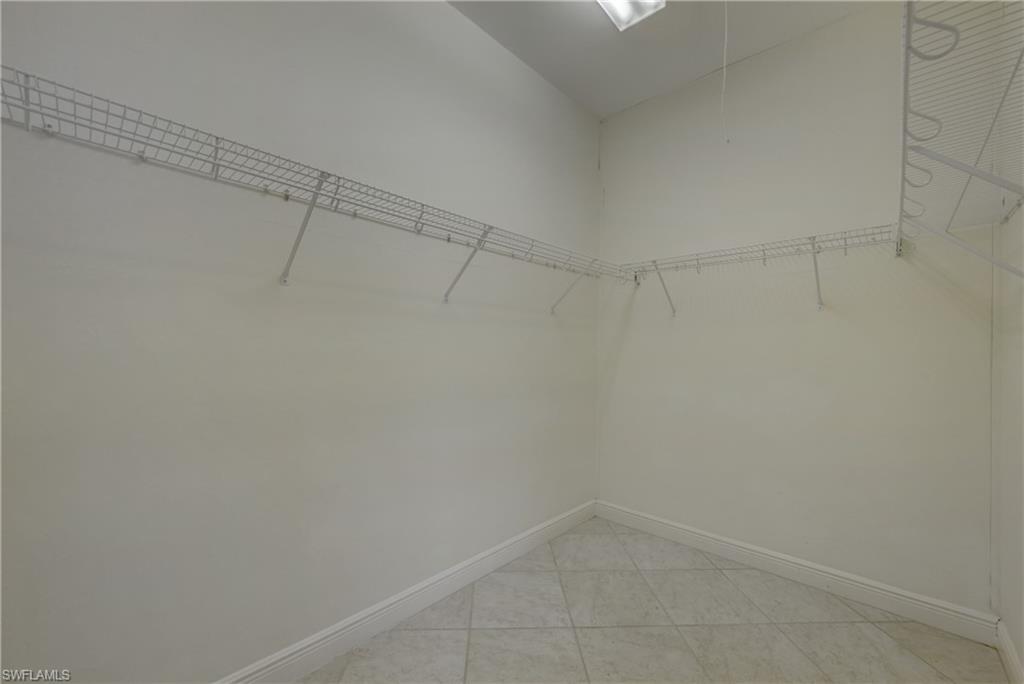 DOLPHIN COVE - Residential