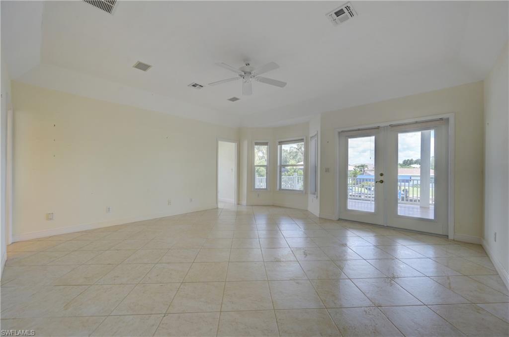 DOLPHIN COVE - Residential