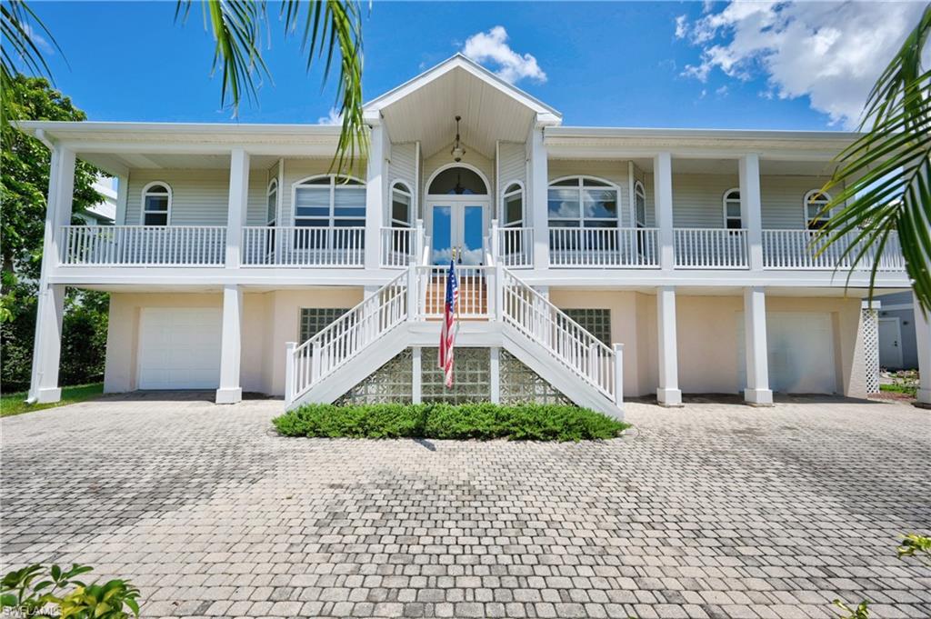 DOLPHIN COVE - Residential