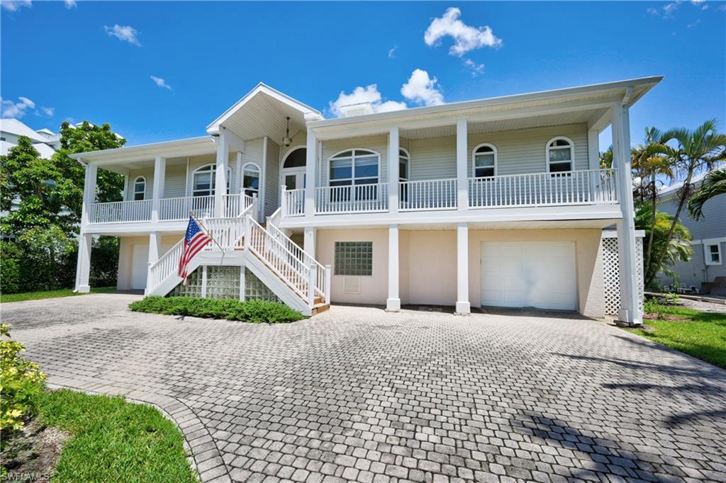 DOLPHIN COVE - Residential