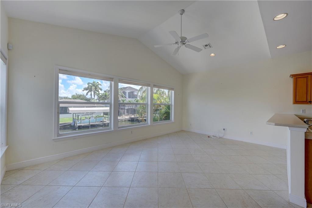 DOLPHIN COVE - Residential