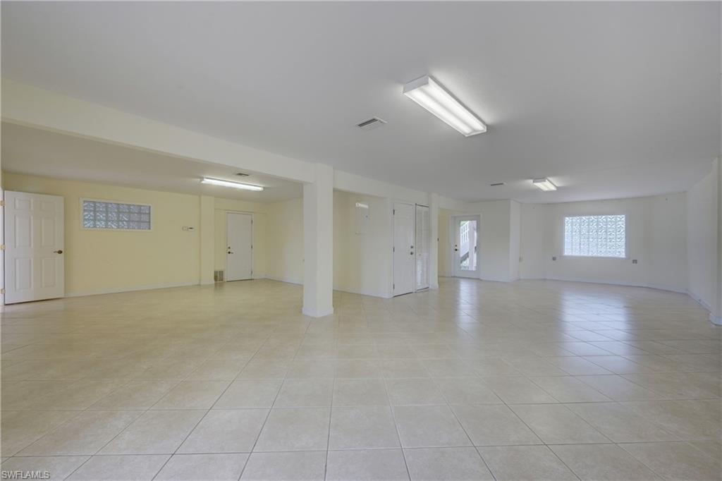 DOLPHIN COVE - Residential