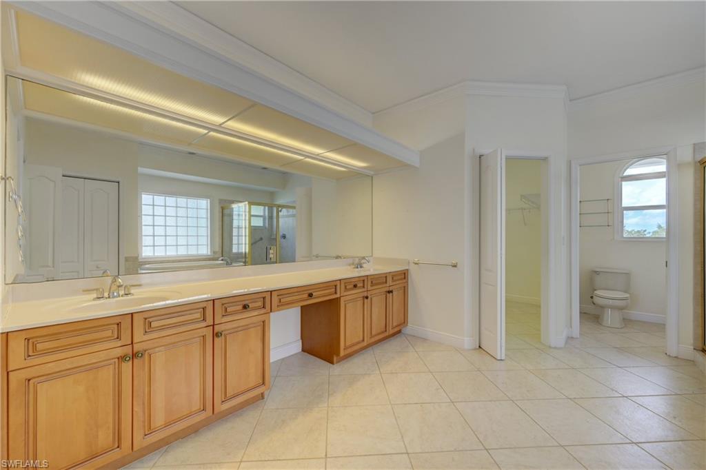 DOLPHIN COVE - Residential