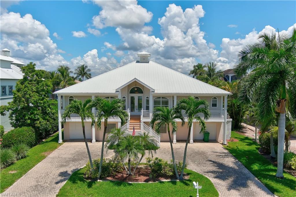 DOLPHIN COVE - Residential