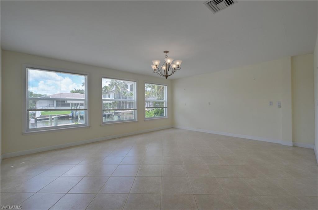 DOLPHIN COVE - Residential