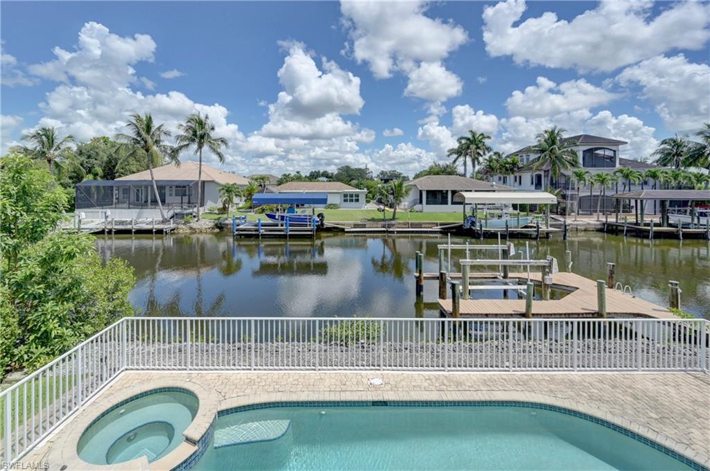 DOLPHIN COVE - Residential