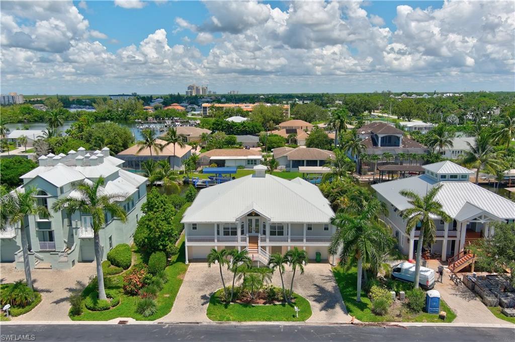 DOLPHIN COVE - Residential