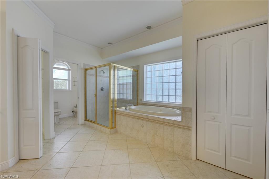 DOLPHIN COVE - Residential