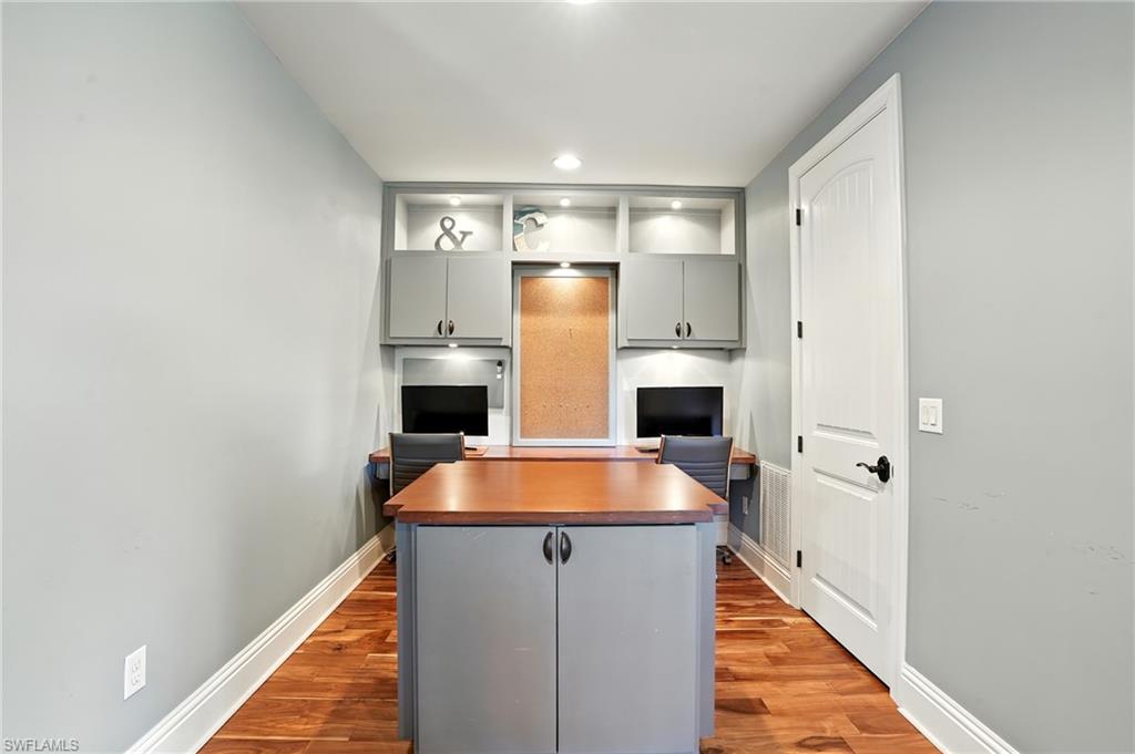 PINE RIDGE - Residential