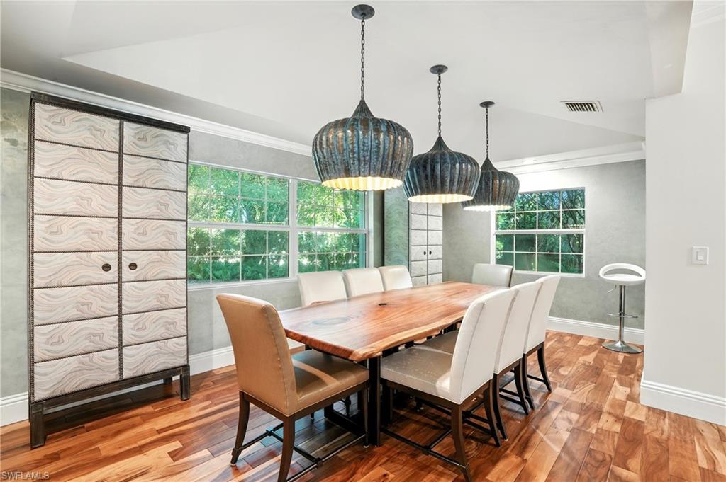 PINE RIDGE - Residential