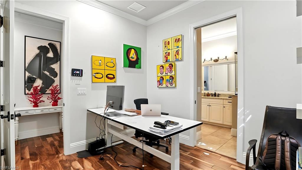 PINE RIDGE - Residential