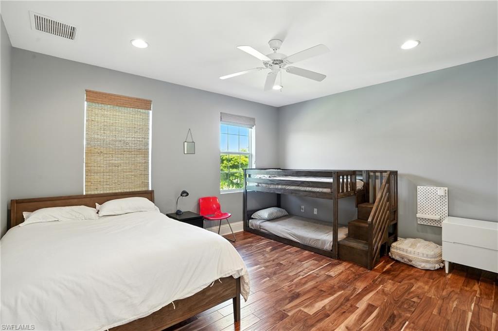 PINE RIDGE - Residential