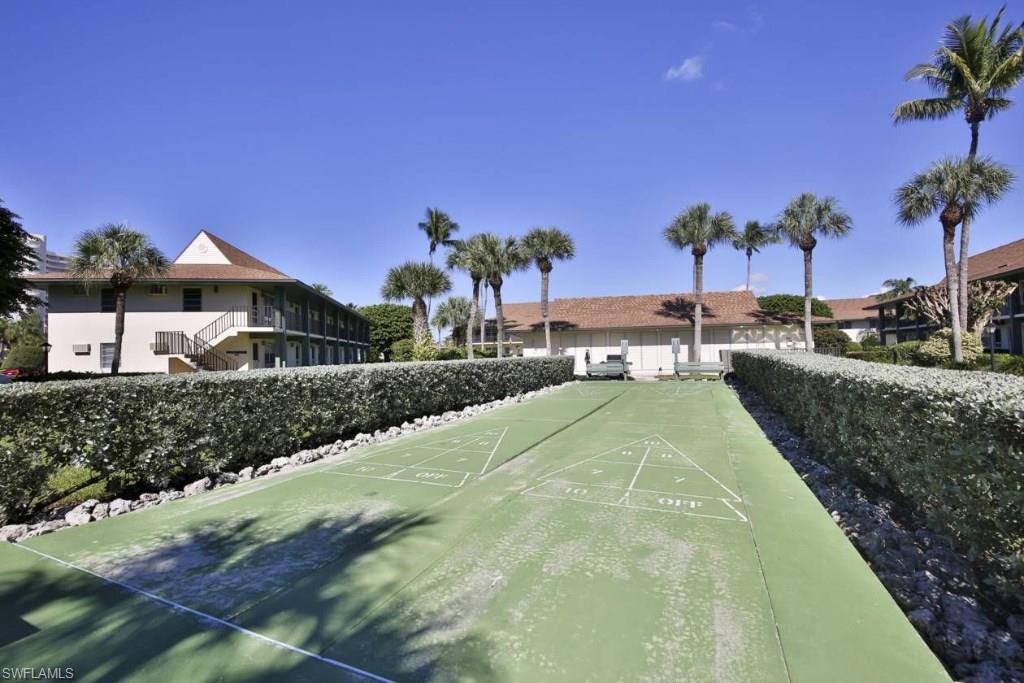 SEABREEZE APTS - Residential