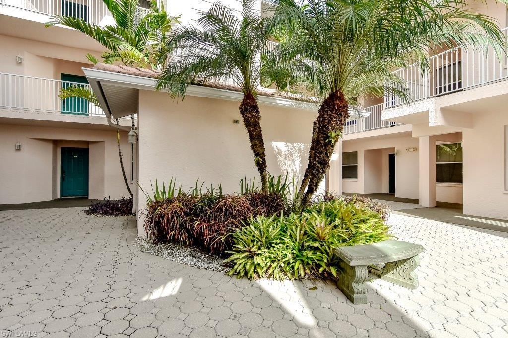 COMPASS POINT SOUTH - Residential