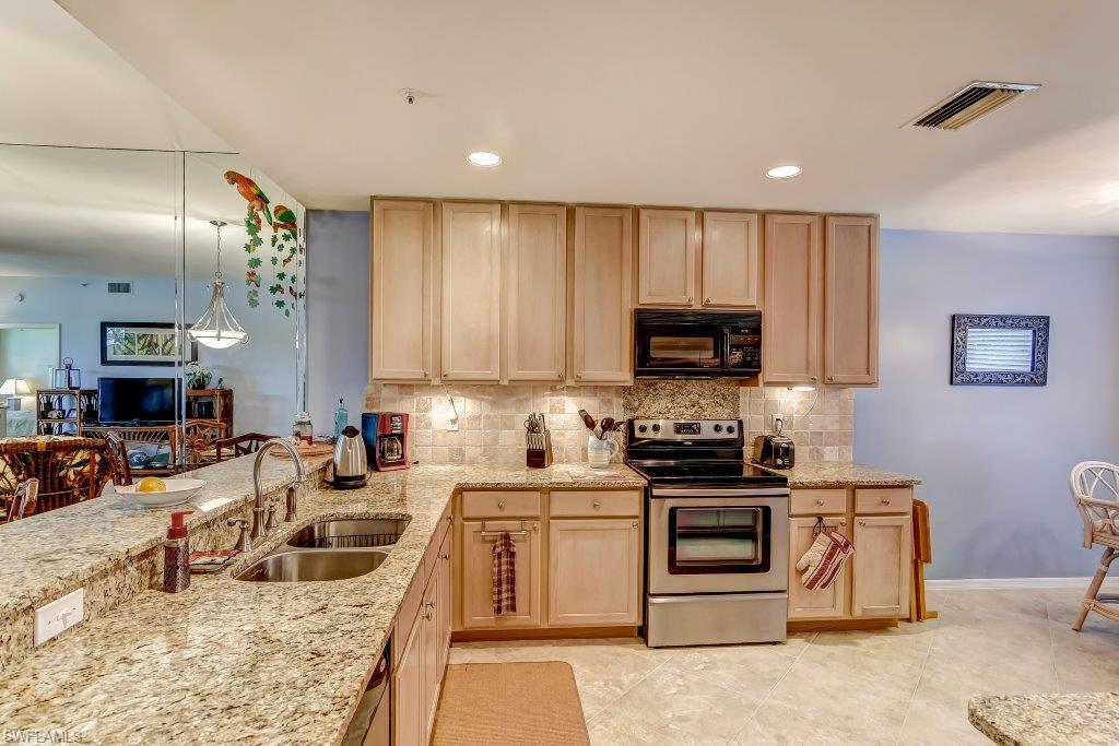 COMPASS POINT SOUTH - Residential