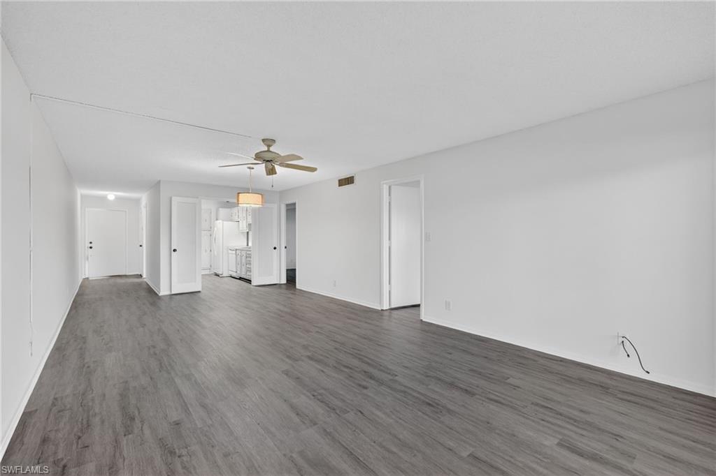 FAIRWAY TOWERS - Residential