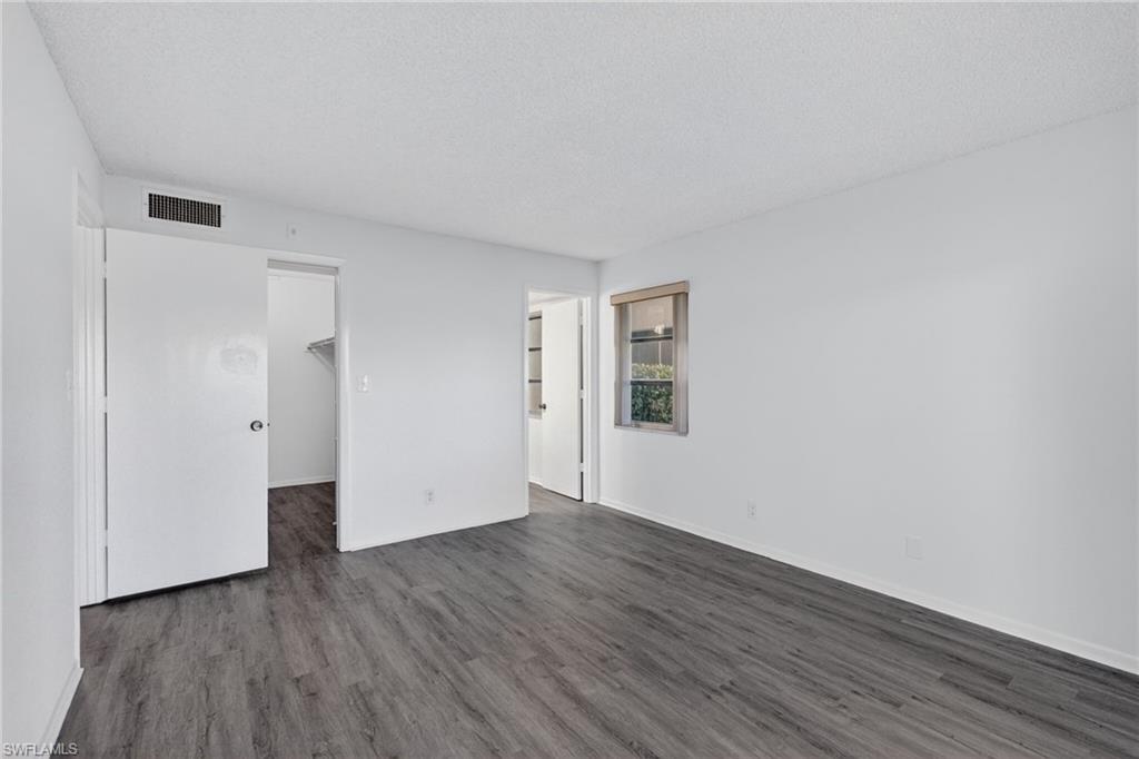 FAIRWAY TOWERS - Residential