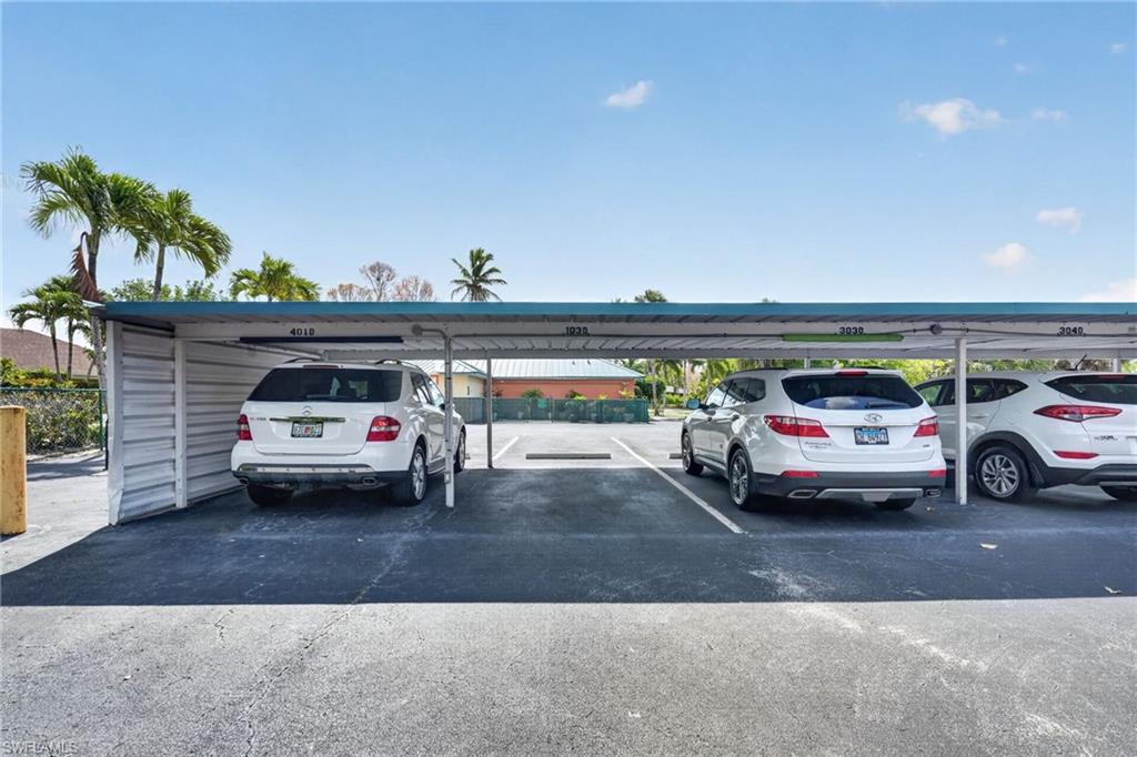 FAIRWAY TOWERS - Residential