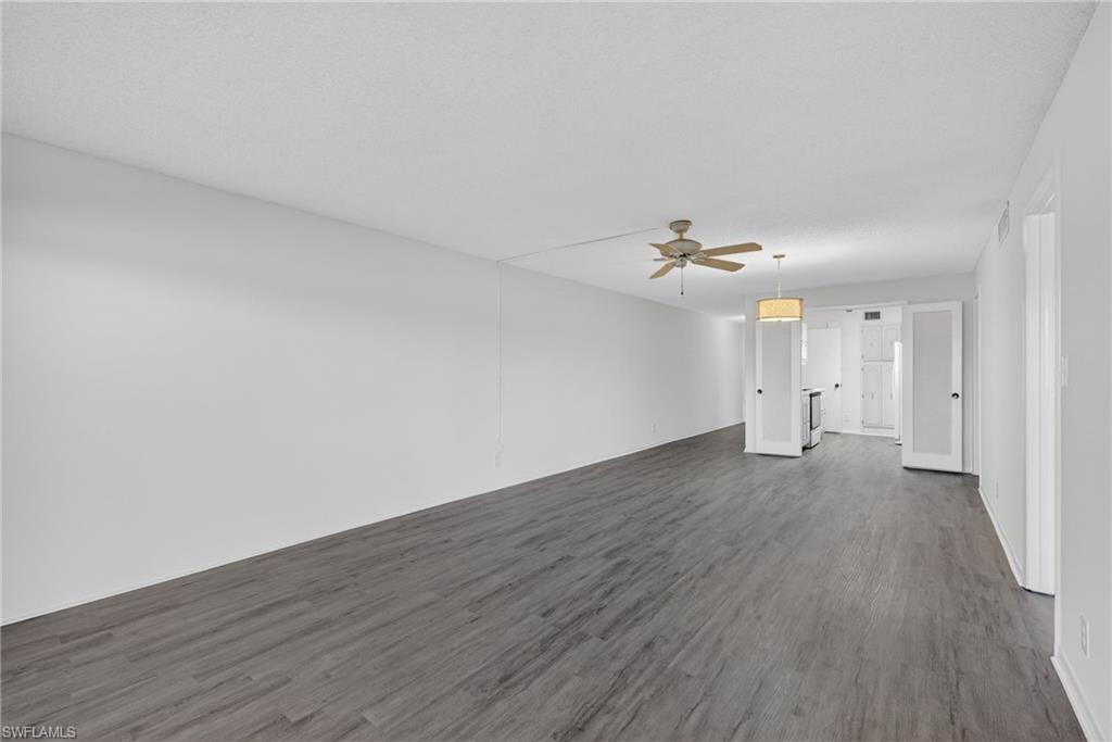 FAIRWAY TOWERS - Residential