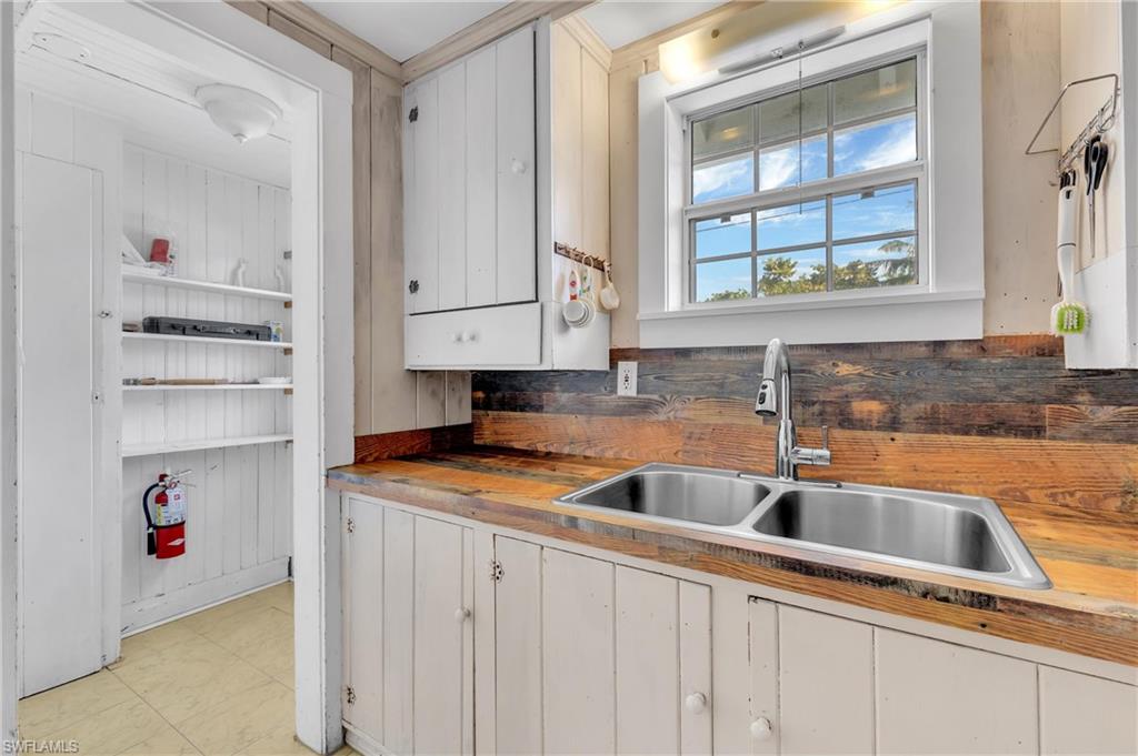 MCPHIE PARK - Residential