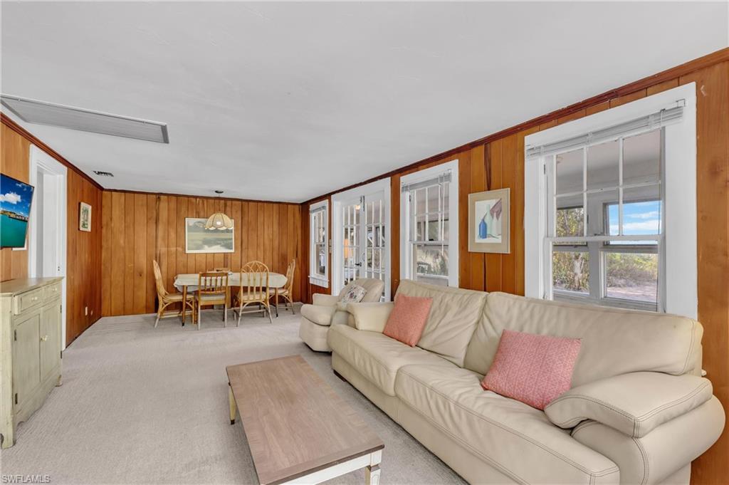 MCPHIE PARK - Residential