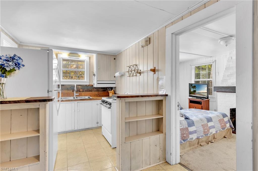 MCPHIE PARK - Residential